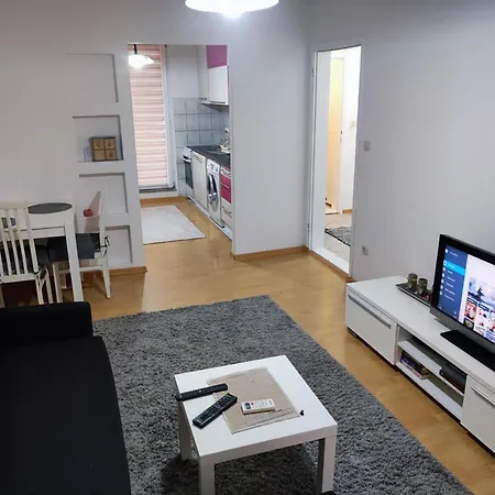 Amna Apartment